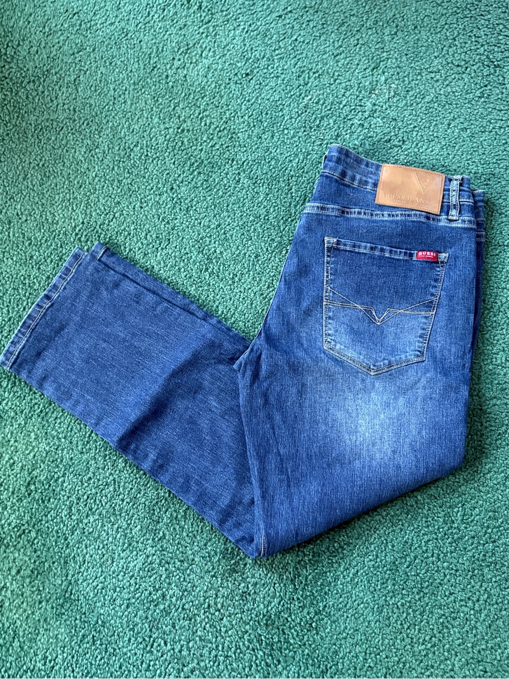 Guess Men's Dark Blue Slim Tapered Jeans 34x30
